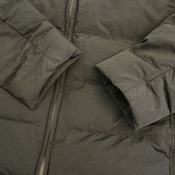 π LULULEMON just enough puff jacket - Picture 9 of 16